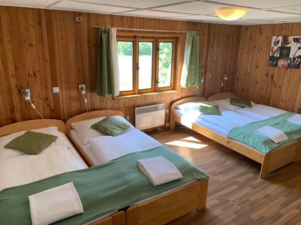 Vinny Sklep Bobule Holiday home *